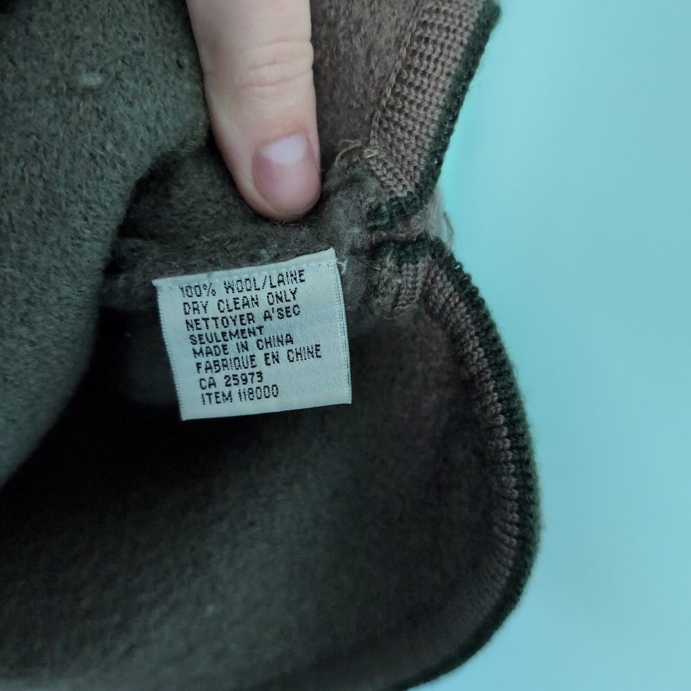 Gaddy Collection Embroidered Green Wool Cardigan - Picture 10 of 10